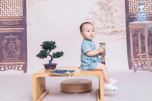 醴陵孕妇肚子上的黑线